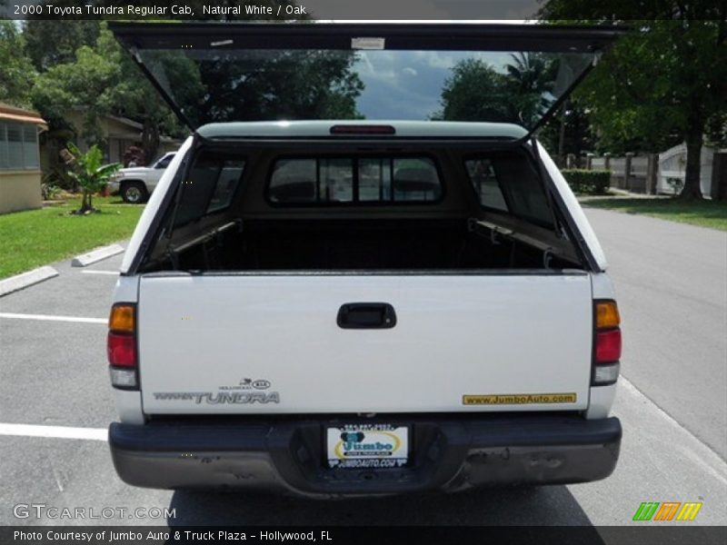Natural White / Oak 2000 Toyota Tundra Regular Cab