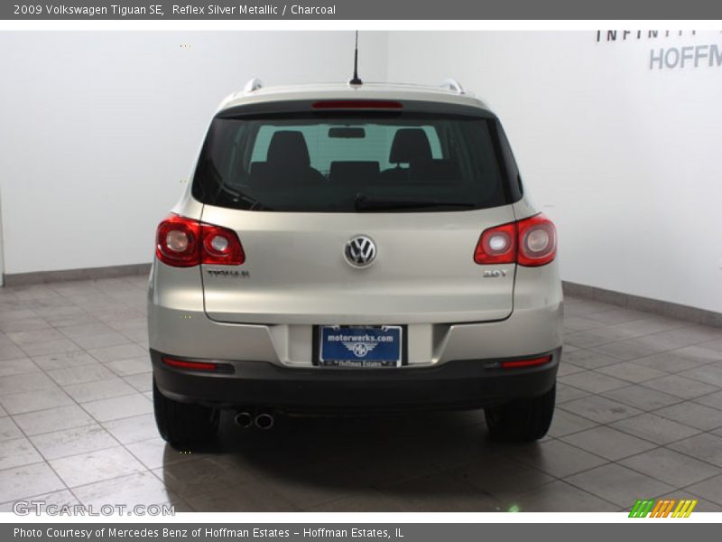 Reflex Silver Metallic / Charcoal 2009 Volkswagen Tiguan SE