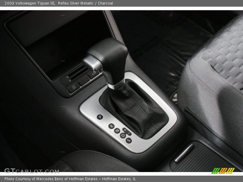 Reflex Silver Metallic / Charcoal 2009 Volkswagen Tiguan SE