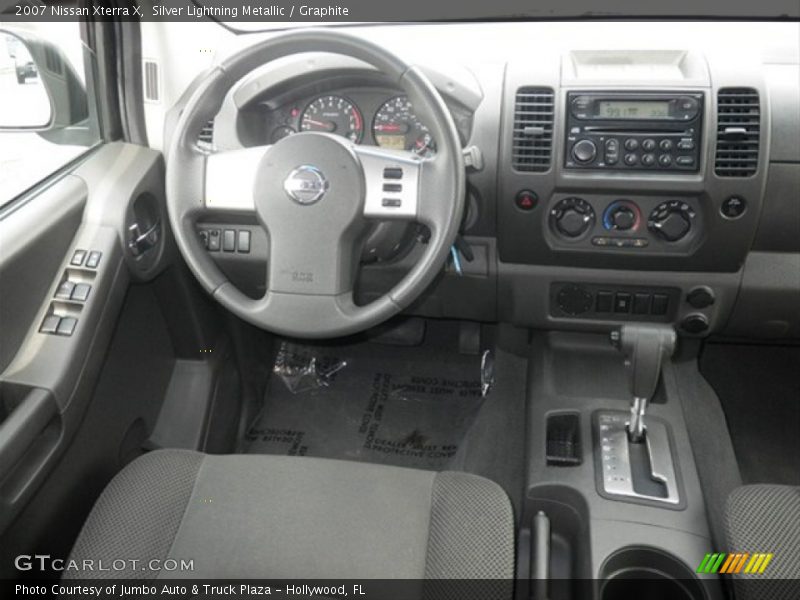 Silver Lightning Metallic / Graphite 2007 Nissan Xterra X