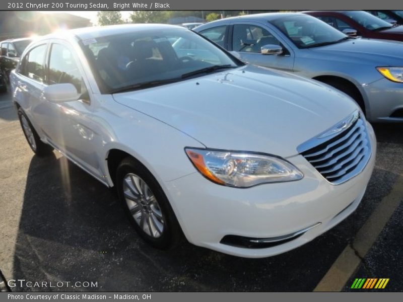 Bright White / Black 2012 Chrysler 200 Touring Sedan