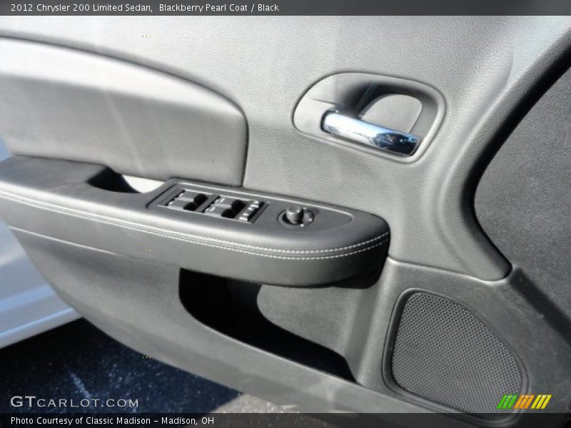 Blackberry Pearl Coat / Black 2012 Chrysler 200 Limited Sedan