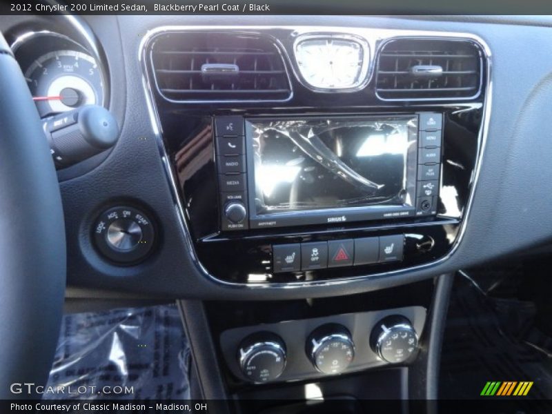 Blackberry Pearl Coat / Black 2012 Chrysler 200 Limited Sedan