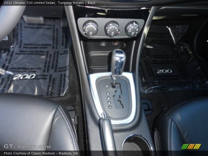 Tungsten Metallic / Black 2012 Chrysler 200 Limited Sedan