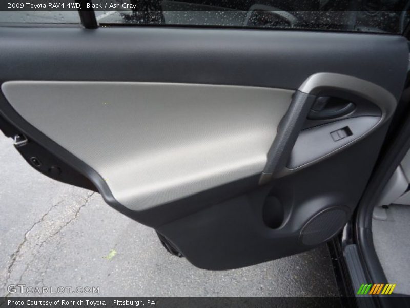 Black / Ash Gray 2009 Toyota RAV4 4WD