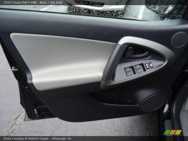 Black / Ash Gray 2009 Toyota RAV4 4WD