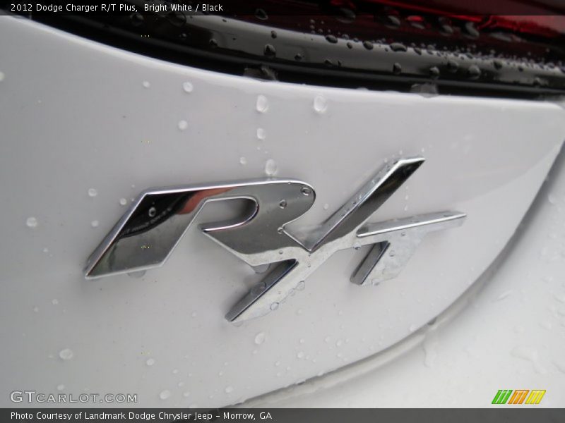 Bright White / Black 2012 Dodge Charger R/T Plus