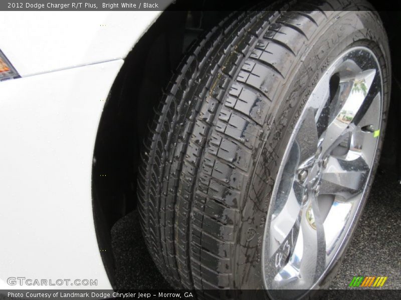Bright White / Black 2012 Dodge Charger R/T Plus