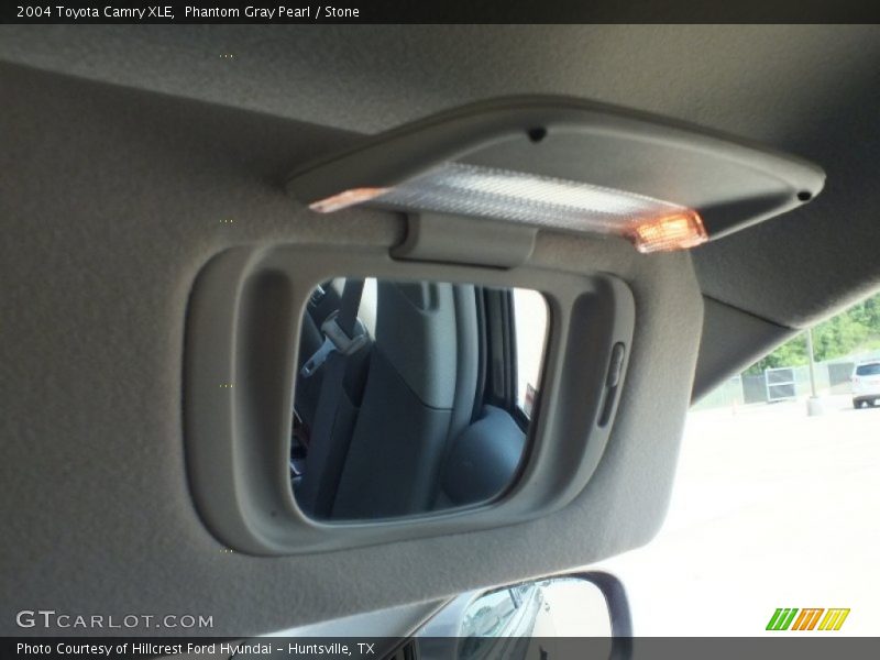 Phantom Gray Pearl / Stone 2004 Toyota Camry XLE