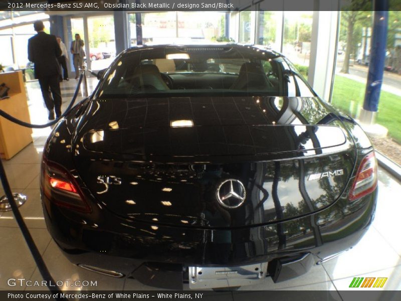 Obsidian Black Metallic / designo Sand/Black 2012 Mercedes-Benz SLS AMG