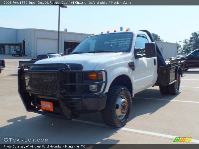 Oxford White / Medium Stone 2008 Ford F350 Super Duty XL Regular Cab 4x4 Chassis