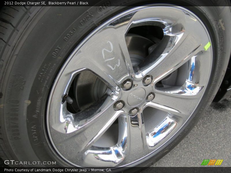Blackberry Pearl / Black 2012 Dodge Charger SE