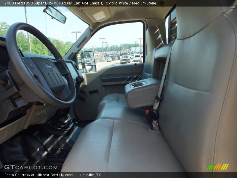 Oxford White / Medium Stone 2008 Ford F350 Super Duty XL Regular Cab 4x4 Chassis