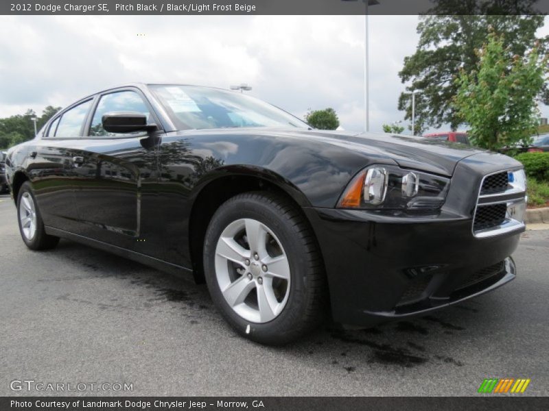 Pitch Black / Black/Light Frost Beige 2012 Dodge Charger SE