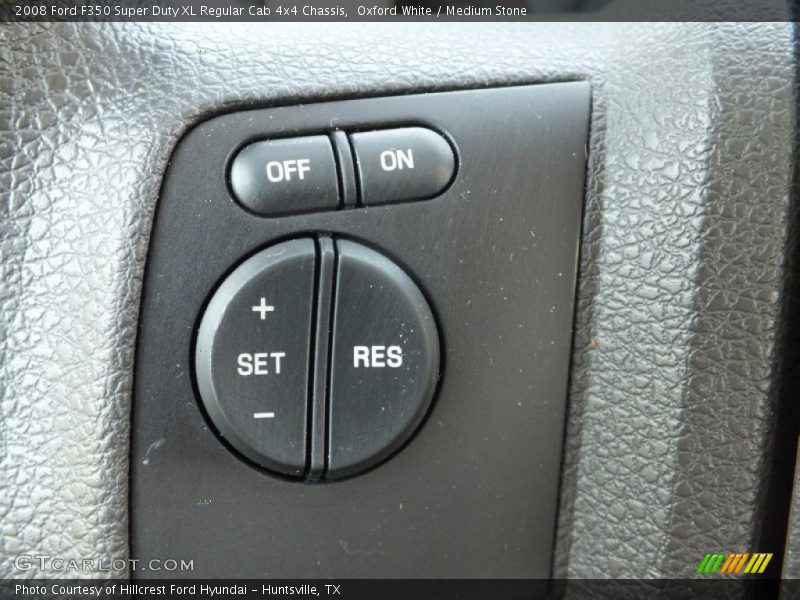Oxford White / Medium Stone 2008 Ford F350 Super Duty XL Regular Cab 4x4 Chassis
