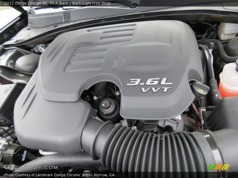 Pitch Black / Black/Light Frost Beige 2012 Dodge Charger SE