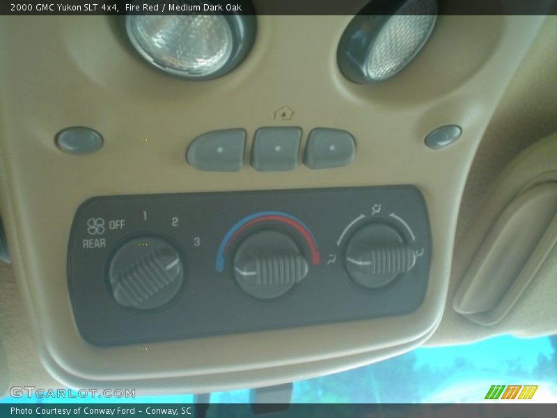 Fire Red / Medium Dark Oak 2000 GMC Yukon SLT 4x4