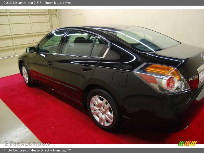 Super Black / Frost 2012 Nissan Altima 2.5 S