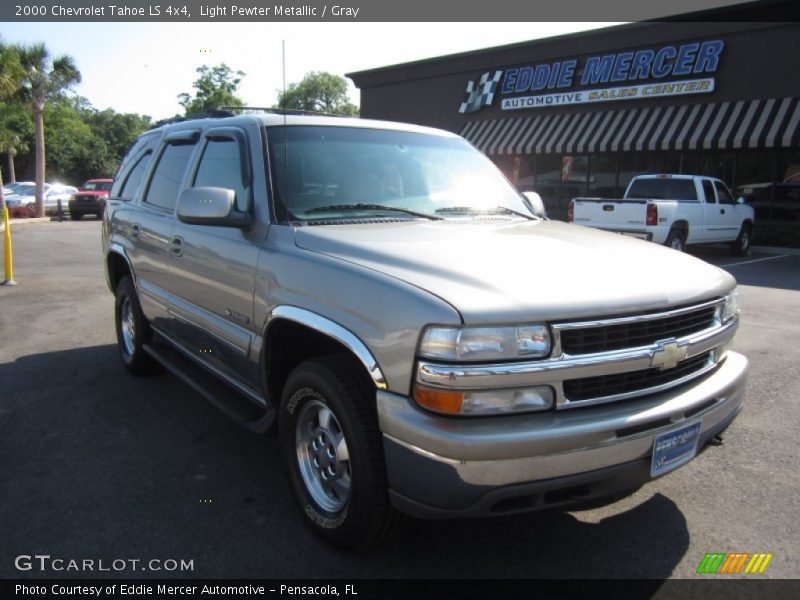 Light Pewter Metallic / Gray 2000 Chevrolet Tahoe LS 4x4