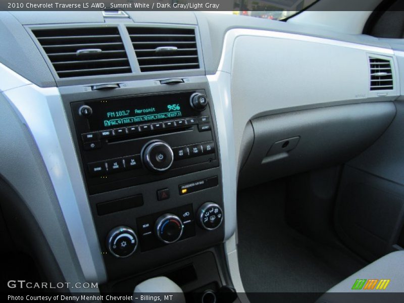 Summit White / Dark Gray/Light Gray 2010 Chevrolet Traverse LS AWD