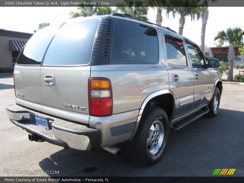 Light Pewter Metallic / Gray 2000 Chevrolet Tahoe LS 4x4