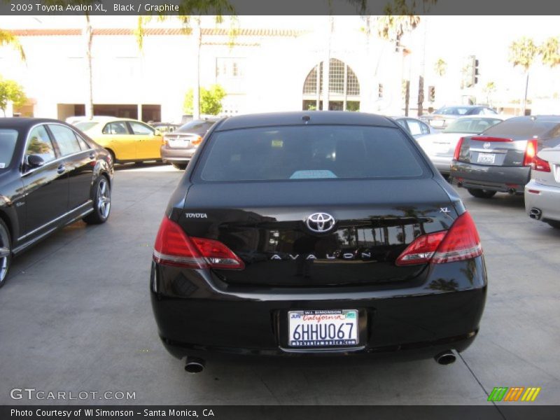 Black / Graphite 2009 Toyota Avalon XL