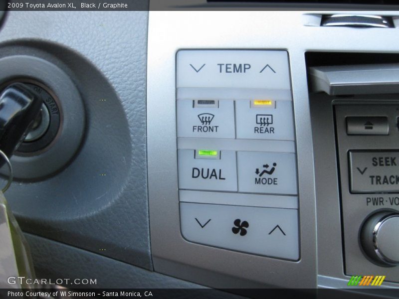 Black / Graphite 2009 Toyota Avalon XL
