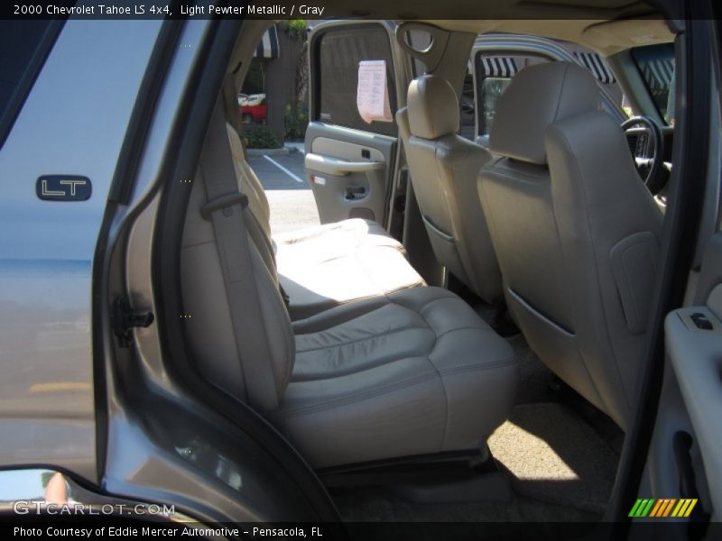 Light Pewter Metallic / Gray 2000 Chevrolet Tahoe LS 4x4