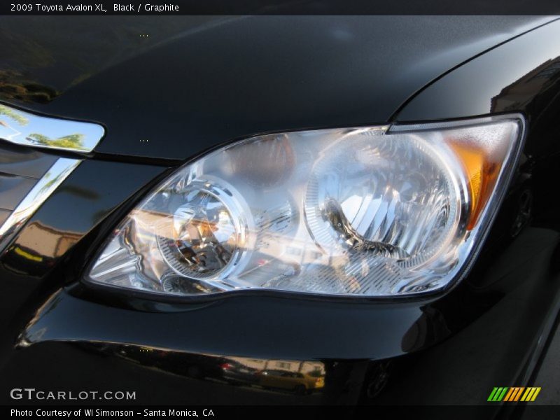 Black / Graphite 2009 Toyota Avalon XL