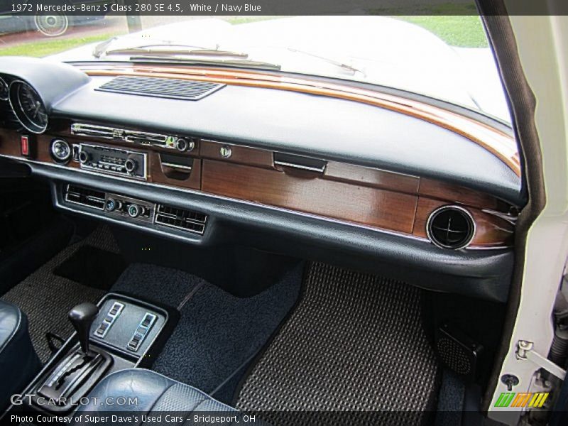 White / Navy Blue 1972 Mercedes-Benz S Class 280 SE 4.5