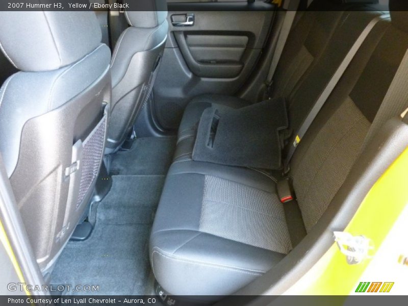 Yellow / Ebony Black 2007 Hummer H3