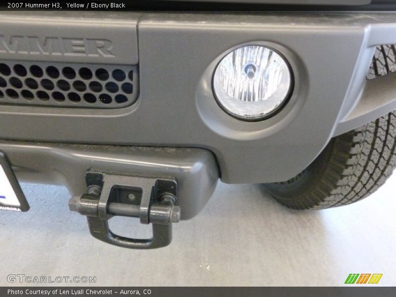 Yellow / Ebony Black 2007 Hummer H3
