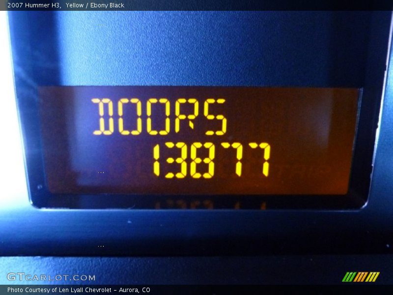 Yellow / Ebony Black 2007 Hummer H3