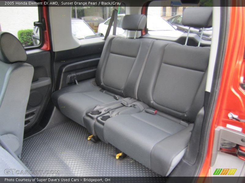 Sunset Orange Pearl / Black/Gray 2005 Honda Element EX AWD