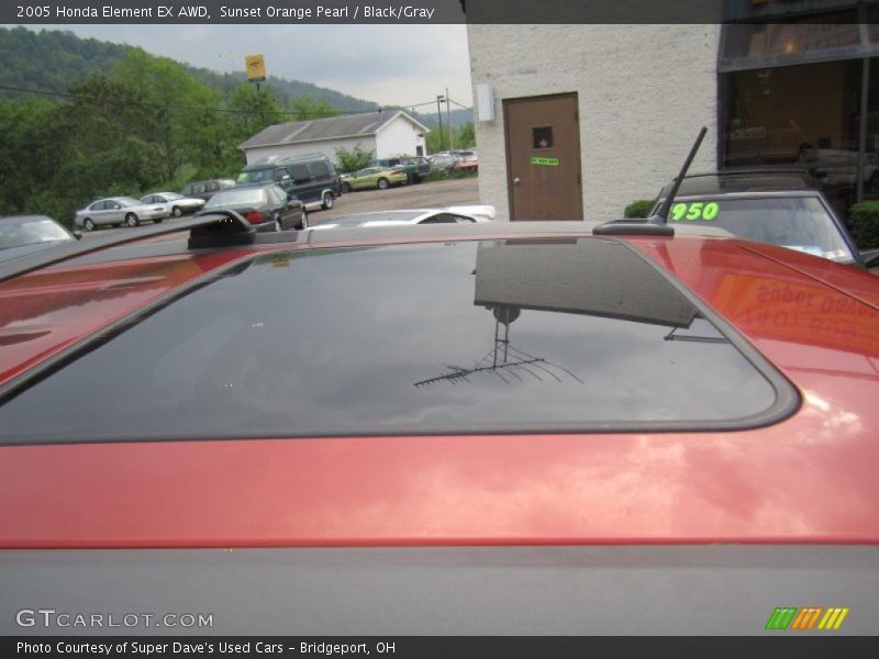 Sunset Orange Pearl / Black/Gray 2005 Honda Element EX AWD