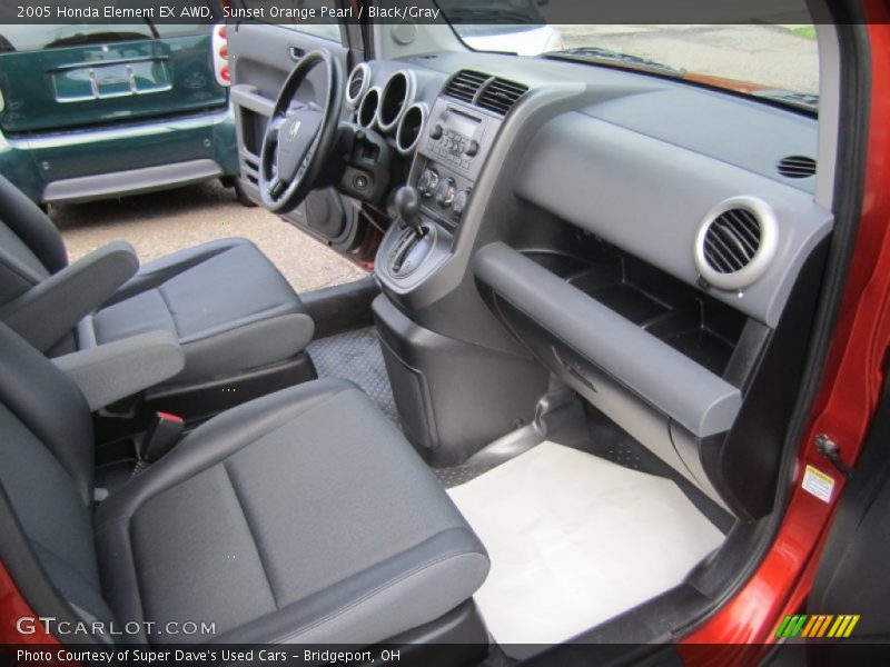 Sunset Orange Pearl / Black/Gray 2005 Honda Element EX AWD