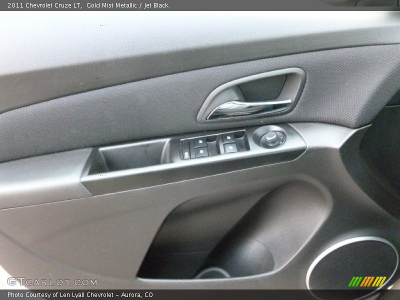 Gold Mist Metallic / Jet Black 2011 Chevrolet Cruze LT