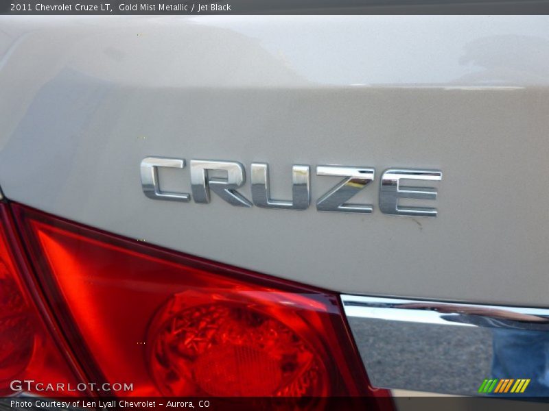 Gold Mist Metallic / Jet Black 2011 Chevrolet Cruze LT