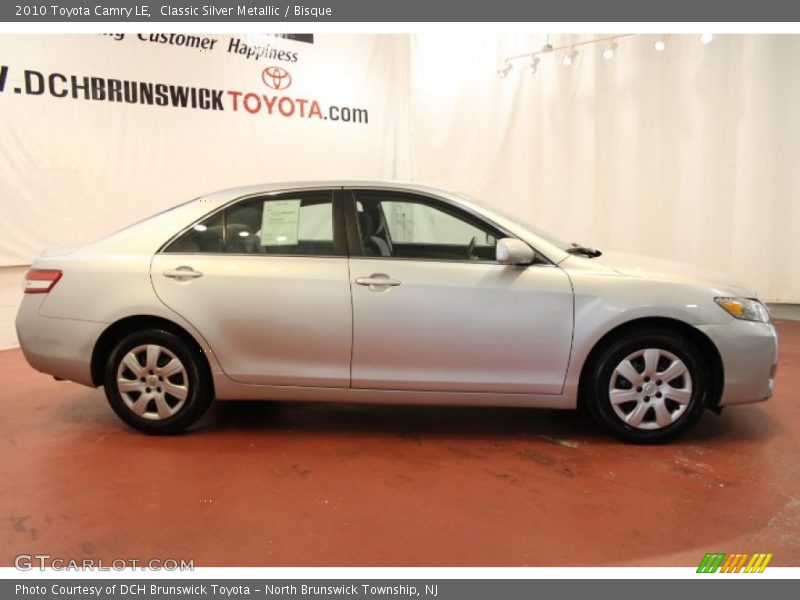 Classic Silver Metallic / Bisque 2010 Toyota Camry LE