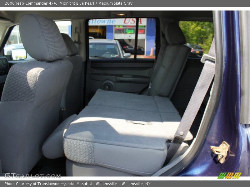 Midnight Blue Pearl / Medium Slate Gray 2006 Jeep Commander 4x4