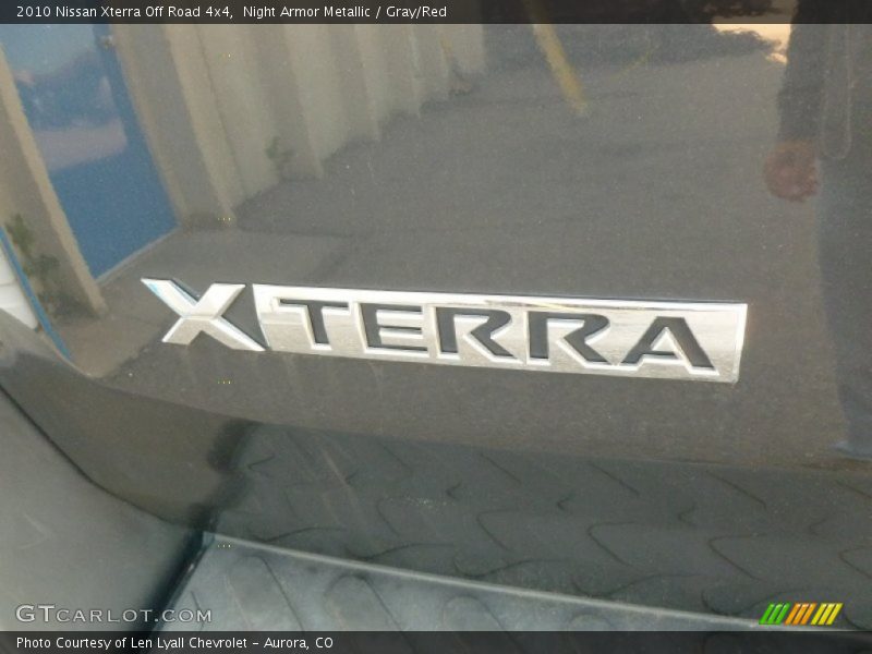 Night Armor Metallic / Gray/Red 2010 Nissan Xterra Off Road 4x4