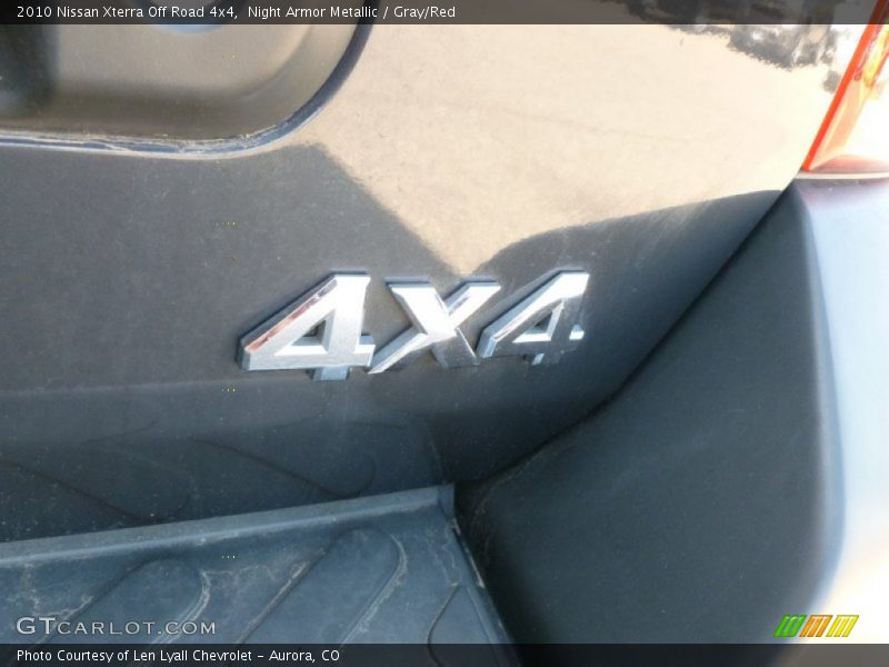 Night Armor Metallic / Gray/Red 2010 Nissan Xterra Off Road 4x4