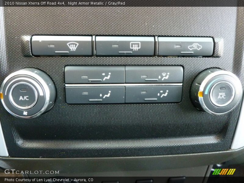 Night Armor Metallic / Gray/Red 2010 Nissan Xterra Off Road 4x4