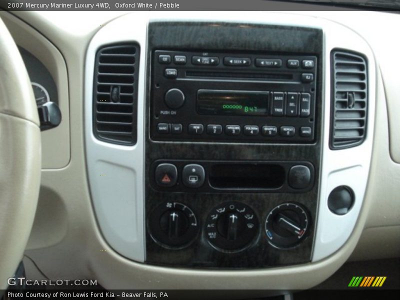 Oxford White / Pebble 2007 Mercury Mariner Luxury 4WD