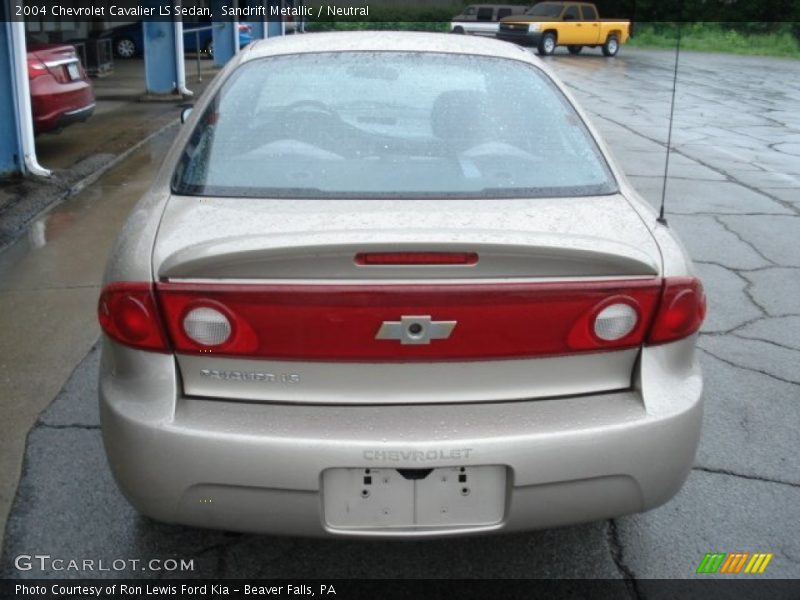 Sandrift Metallic / Neutral 2004 Chevrolet Cavalier LS Sedan
