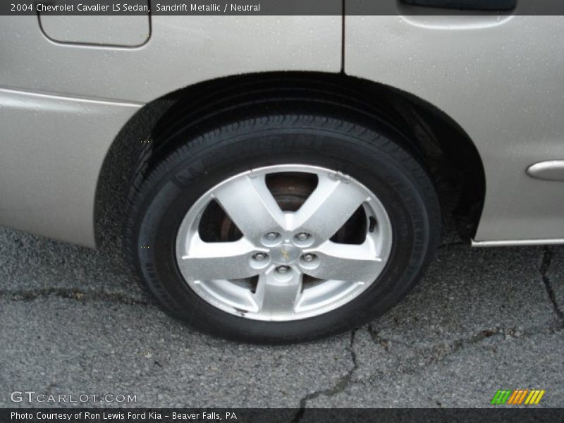 Sandrift Metallic / Neutral 2004 Chevrolet Cavalier LS Sedan