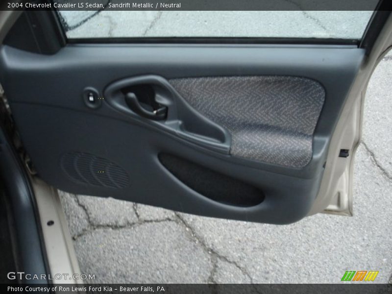 Sandrift Metallic / Neutral 2004 Chevrolet Cavalier LS Sedan