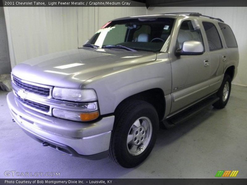 Light Pewter Metallic / Graphite/Medium Gray 2001 Chevrolet Tahoe