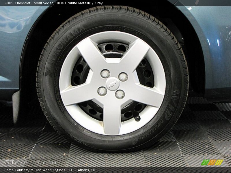 Blue Granite Metallic / Gray 2005 Chevrolet Cobalt Sedan