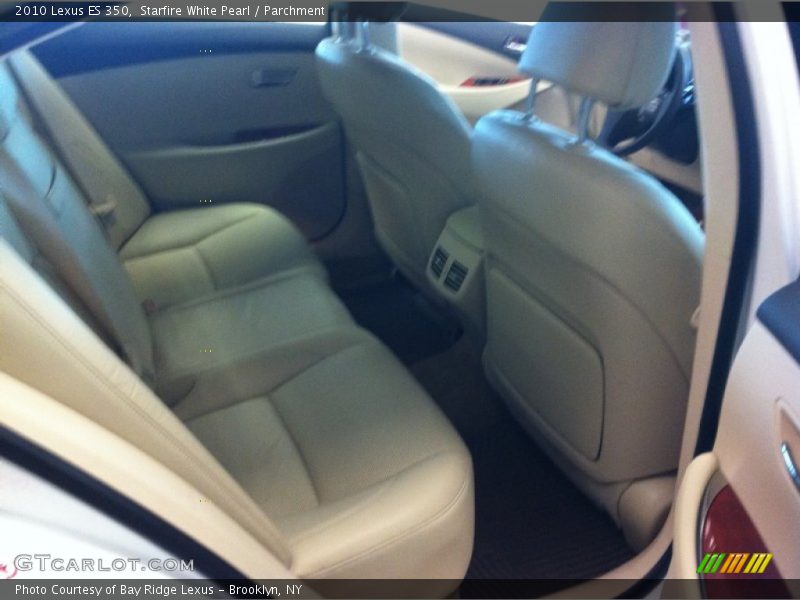 Starfire White Pearl / Parchment 2010 Lexus ES 350